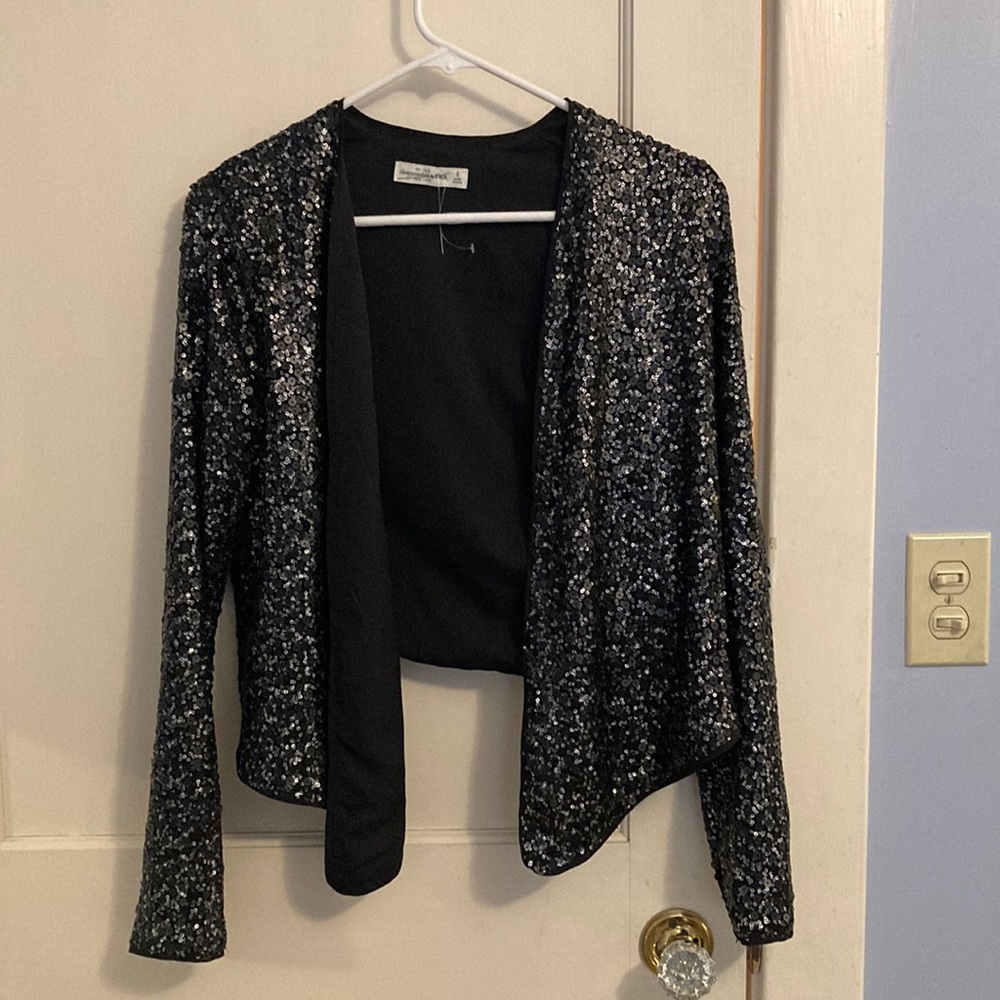 Never been worn. Beautiful navy sequin jacket from Abercrombie. SZ S. Chic!